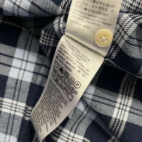 NWT - Levi’s Premium Men’s Relaxed Fit Western Shirt - Size XXL - Picture 13 of 14